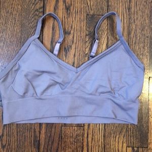 Lululemon bra, size 10